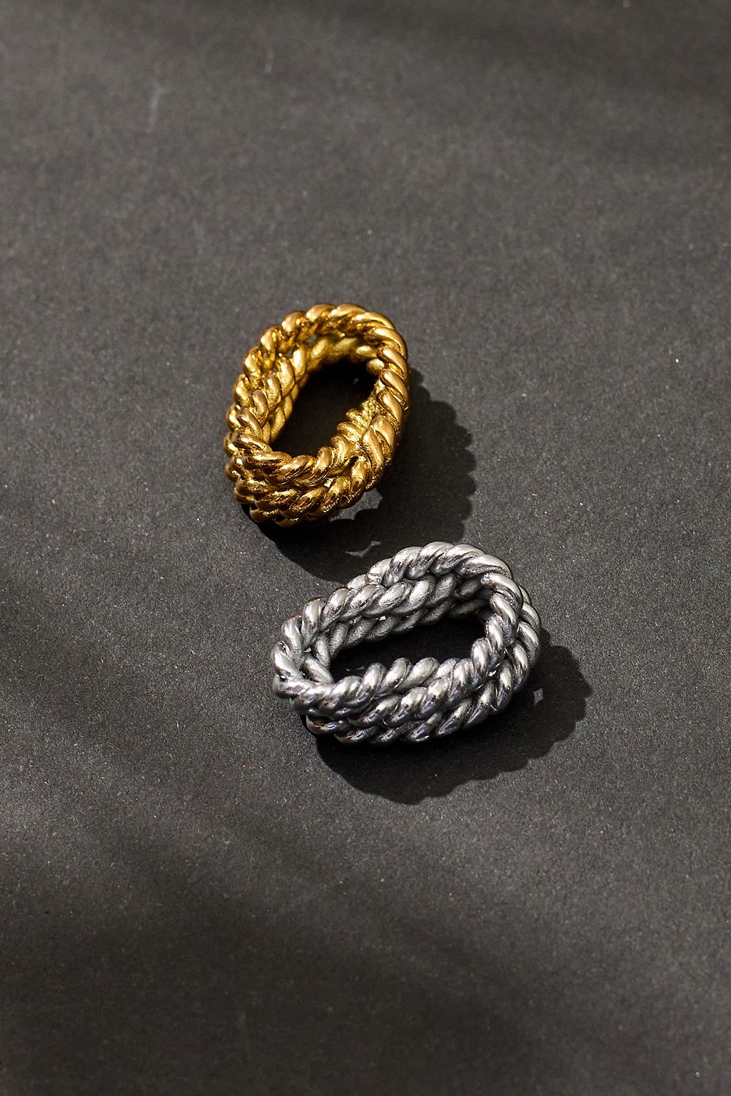 Air and Anchor Bound to Be knot slider in PVD gold