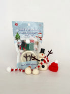 Earth Grown KidDoughs Build A Snowman Mini KidDough Play Pack with snowman accessories