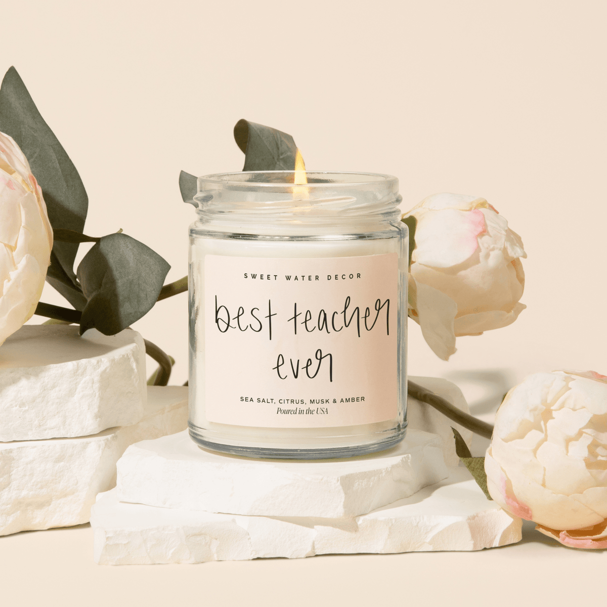 Best Teacher Ever candle styled for end-of-school-year teacher appreciation