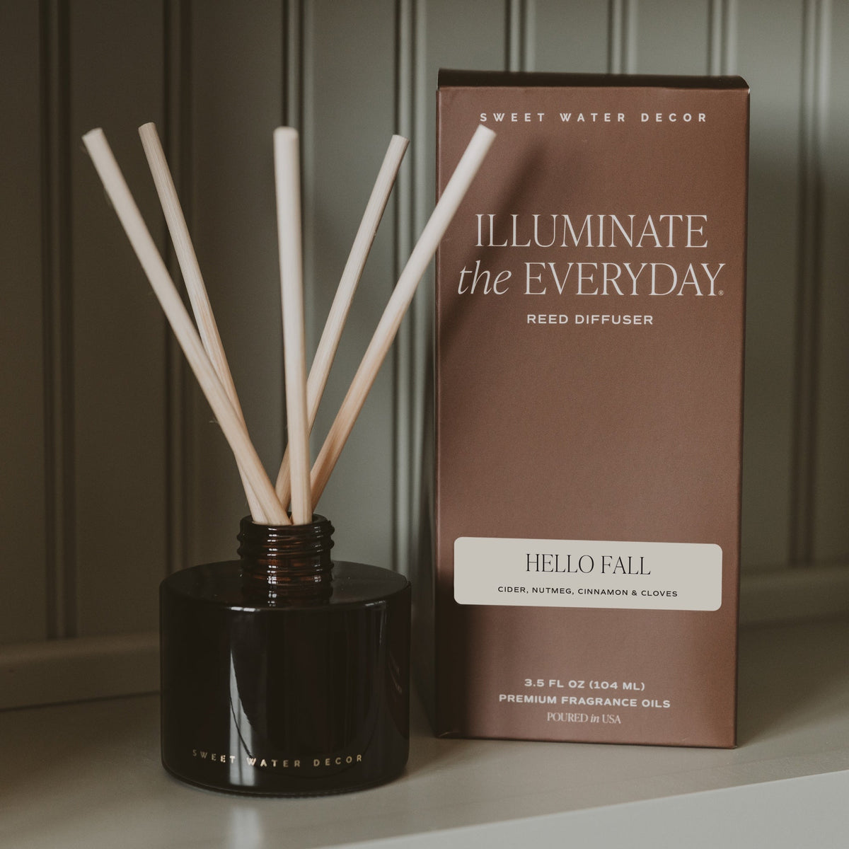 Hello Fall reed diffuser in amber glass with its gift box